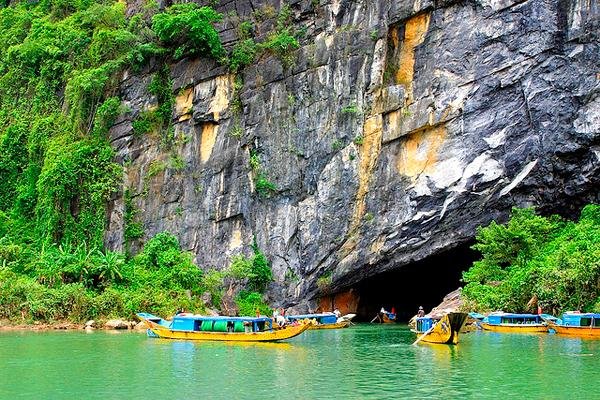 1741326502_phong-nha-ke-bang-national-park-quang-binh-2.jpg