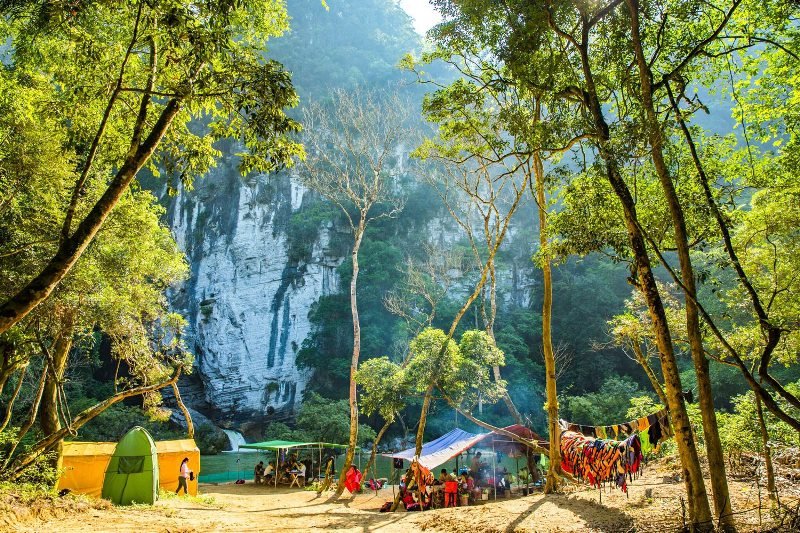 2 Days Tu Lan Easy Adventure Trekking Tour